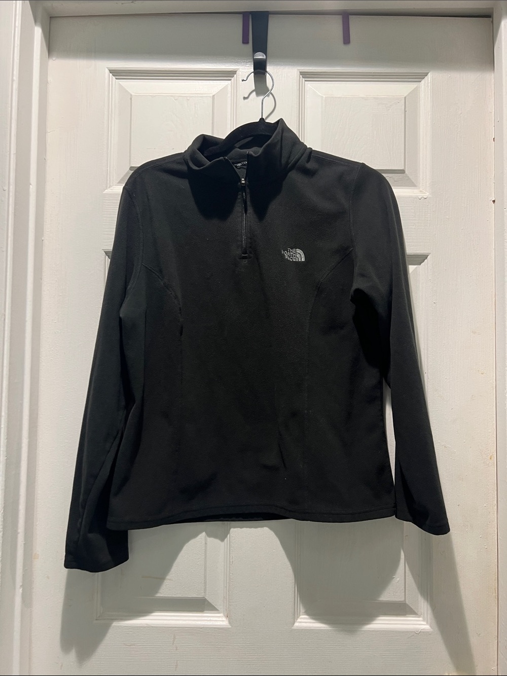 The North Face Women's Black Half-Zip Turtleneck Fleece Pullover